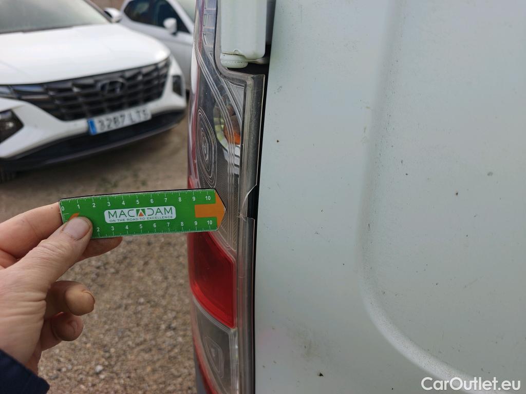  Renault  Kangoo RENAULT  FURGÓN VU 3p 2G furgón deriv Profesional 2014 dCi 90 Gen5 #52