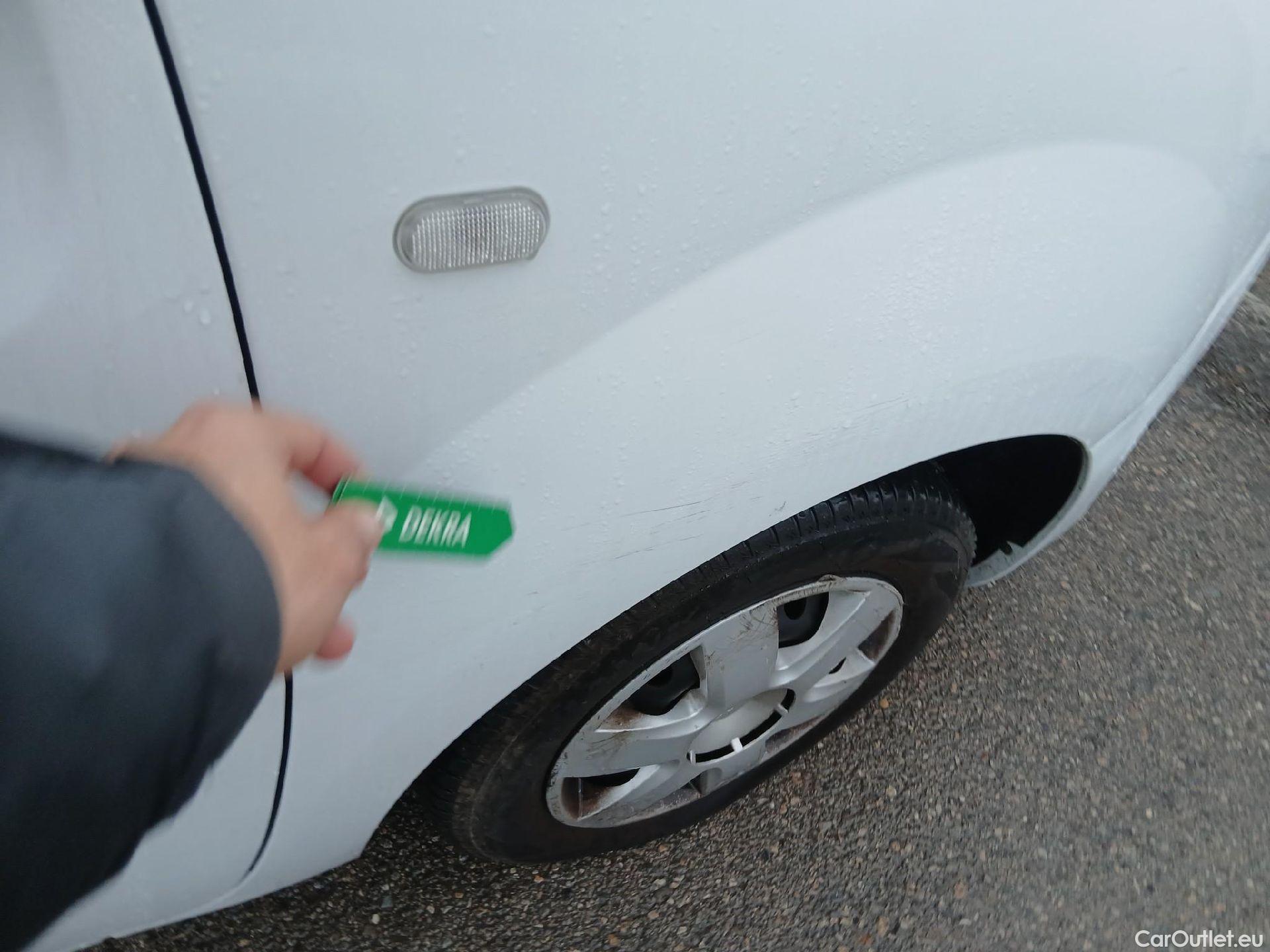  Renault  Kangoo RENAULT  COMBI VU 5p 2G combi Expression N1 Energy dCi 110 #44