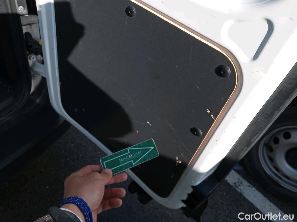  Volkswagen  Caddy VOLKSWAGEN  / 2020 / 4P / combi Kombi 2.0 TDI 75kW (102CV) (CX) #15