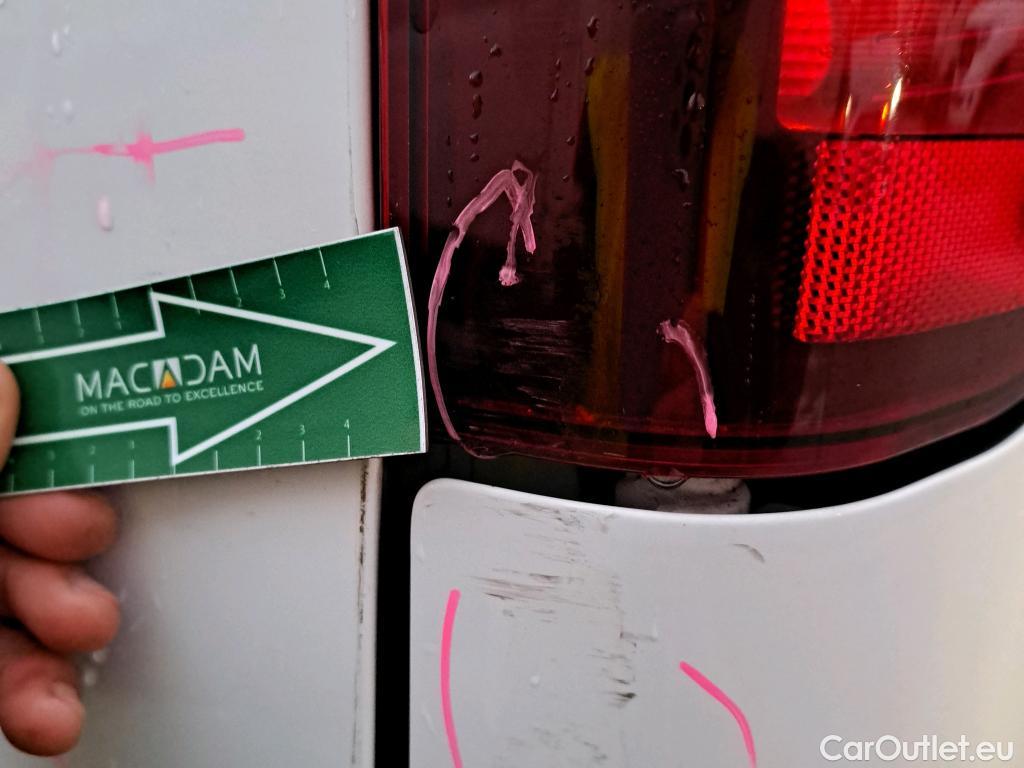  Peugeot  Partner PEUGEOT  / 2018 / 3P / furgón derivado de turismo Pro Standard 600kg BlueHDi 73kW (AC) #55