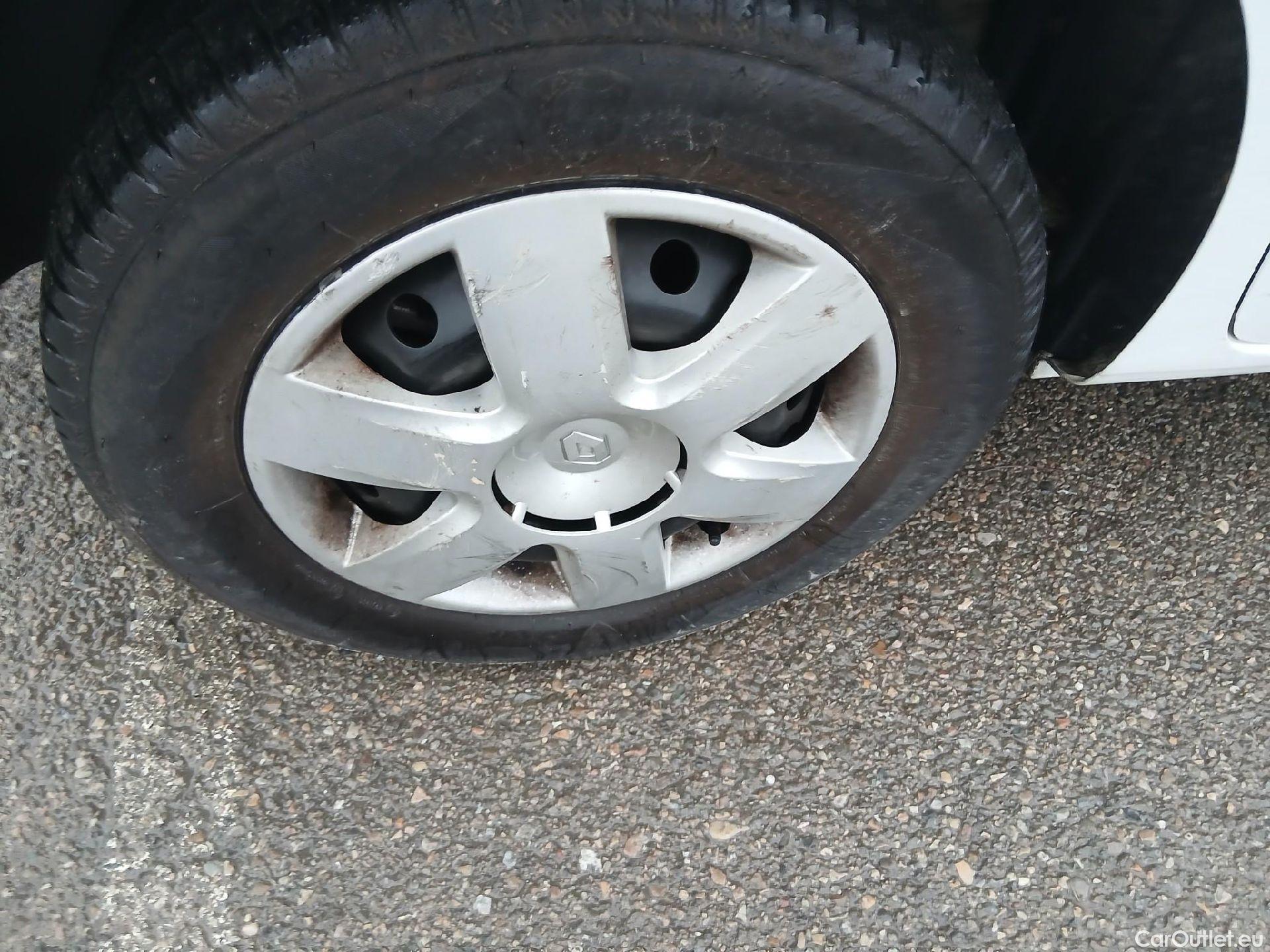  Renault  Kangoo RENAULT  COMBI VU 5p 2G combi Expression N1 Energy dCi 110 #33