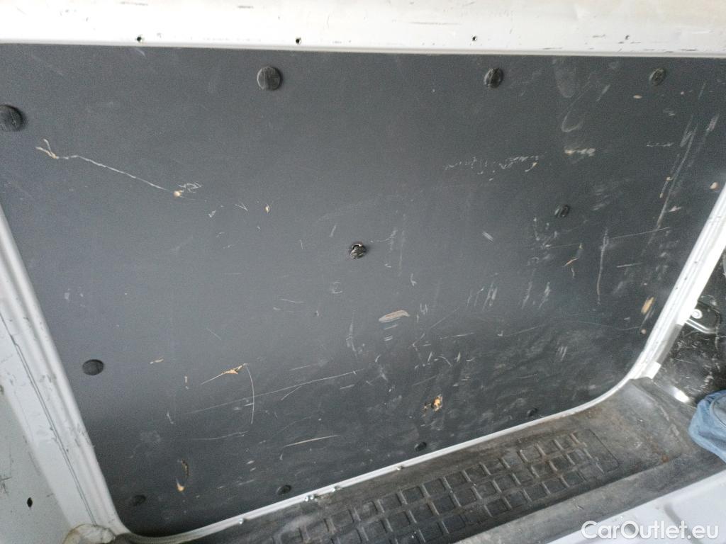  Peugeot  Expert PEUGEOT  / 2016 / 4P / furgón Furgón Premium 1.5 BlueHDi 120 Standard #12