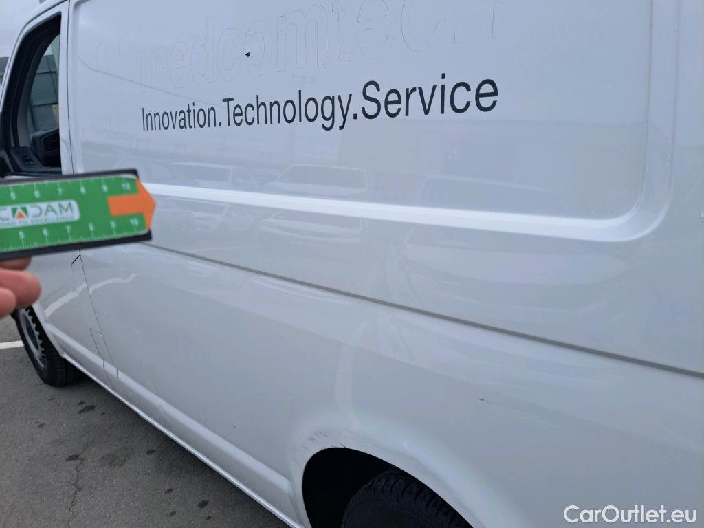  Volkswagen  Transporter VOLKSWAGEN  / 2015 / 4P / furgón Furgón Corto TN 2.0 TDI 75kW (102CV) BMT #1