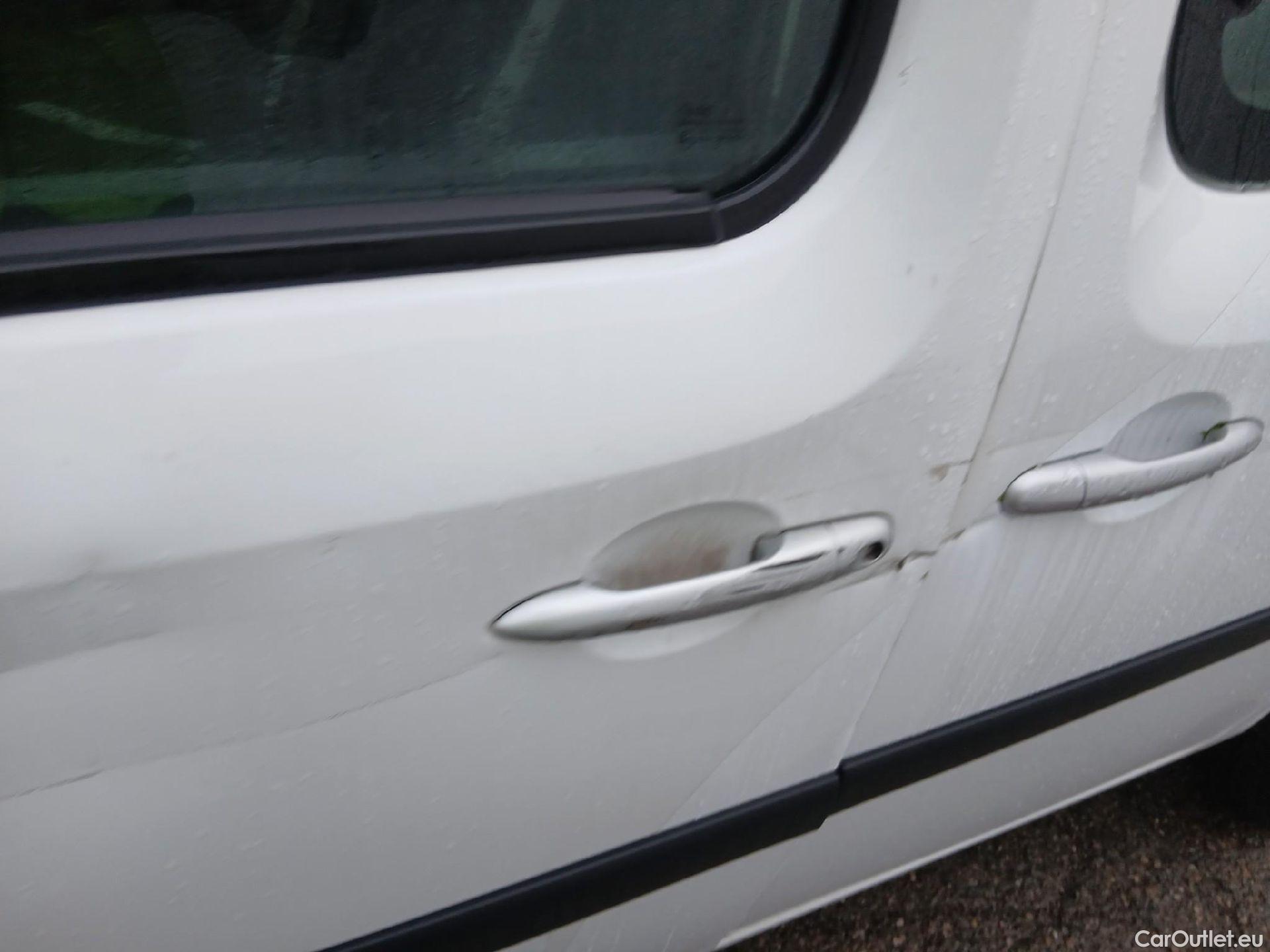  Renault  Kangoo RENAULT  COMBI VU 5p 2G combi Expression N1 Energy dCi 110 #13