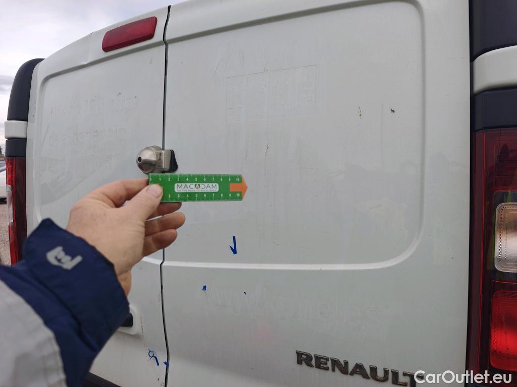  Renault  Trafic RENAULT  / 2019 / 4P / furgón Furgón 27 L1H1 Energy Blue dCi 70 kW- SS #14