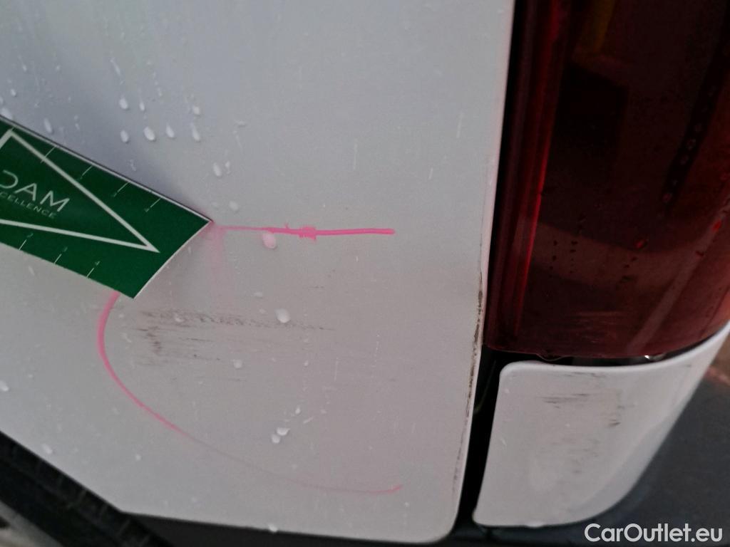  Peugeot  Partner PEUGEOT  / 2018 / 3P / furgón derivado de turismo Pro Standard 600kg BlueHDi 73kW (AC) #4