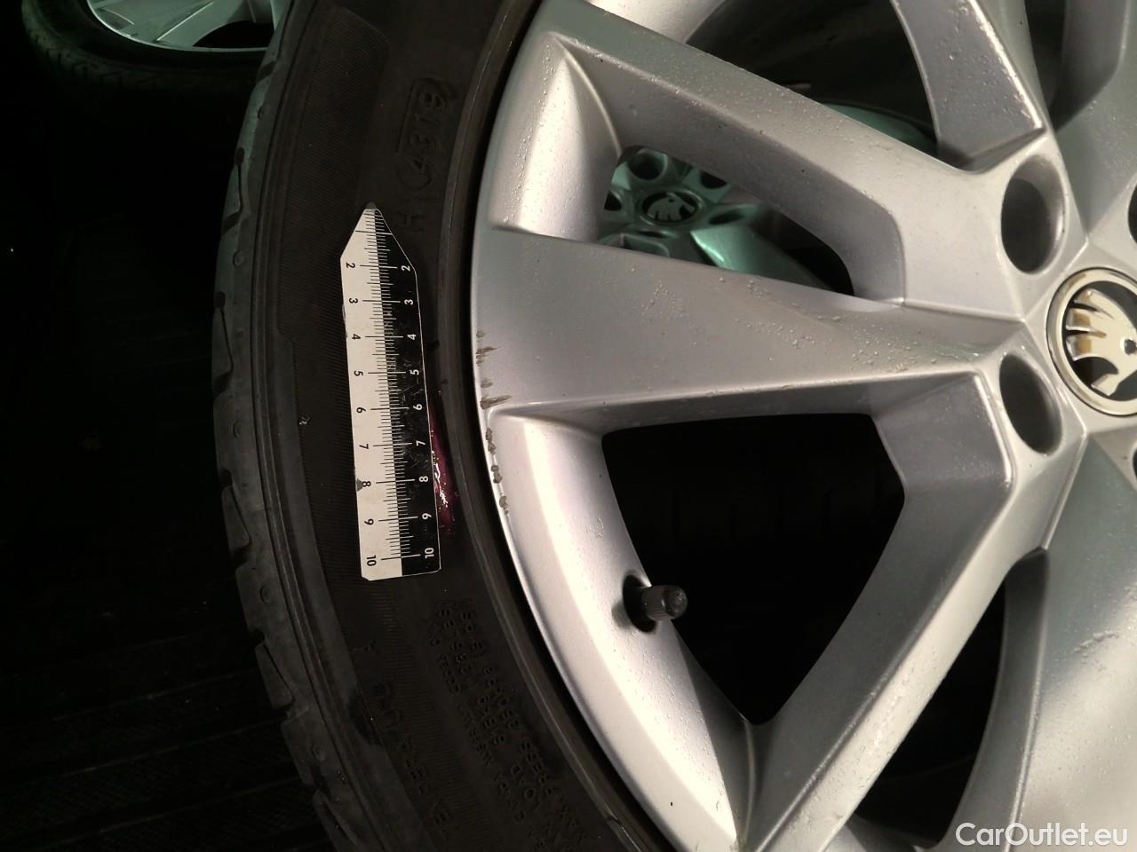  Skoda  Octavia Oct.Combi TSI 150 Style Aut. #1