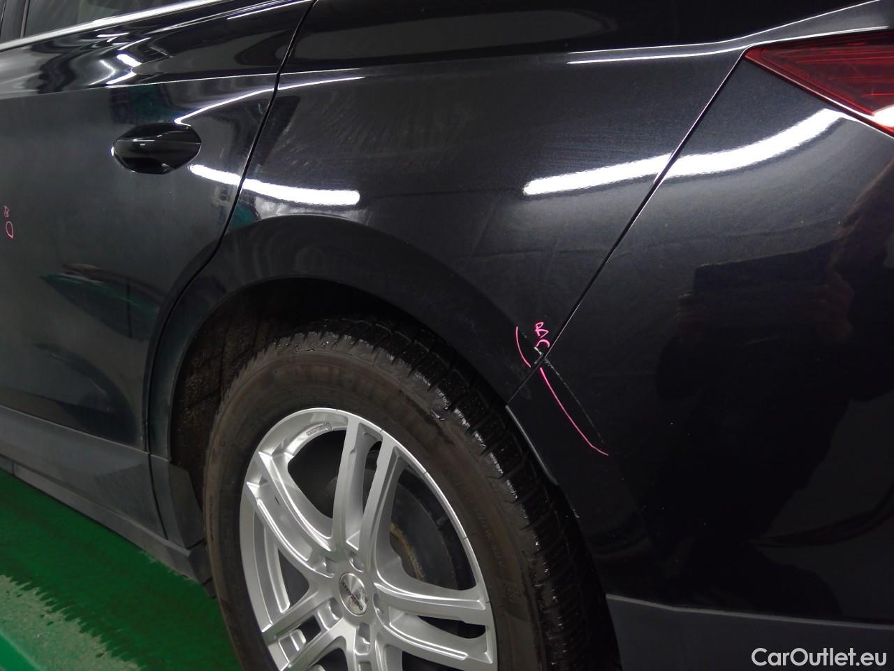  Skoda  ENYAQ  iV80 5d #9