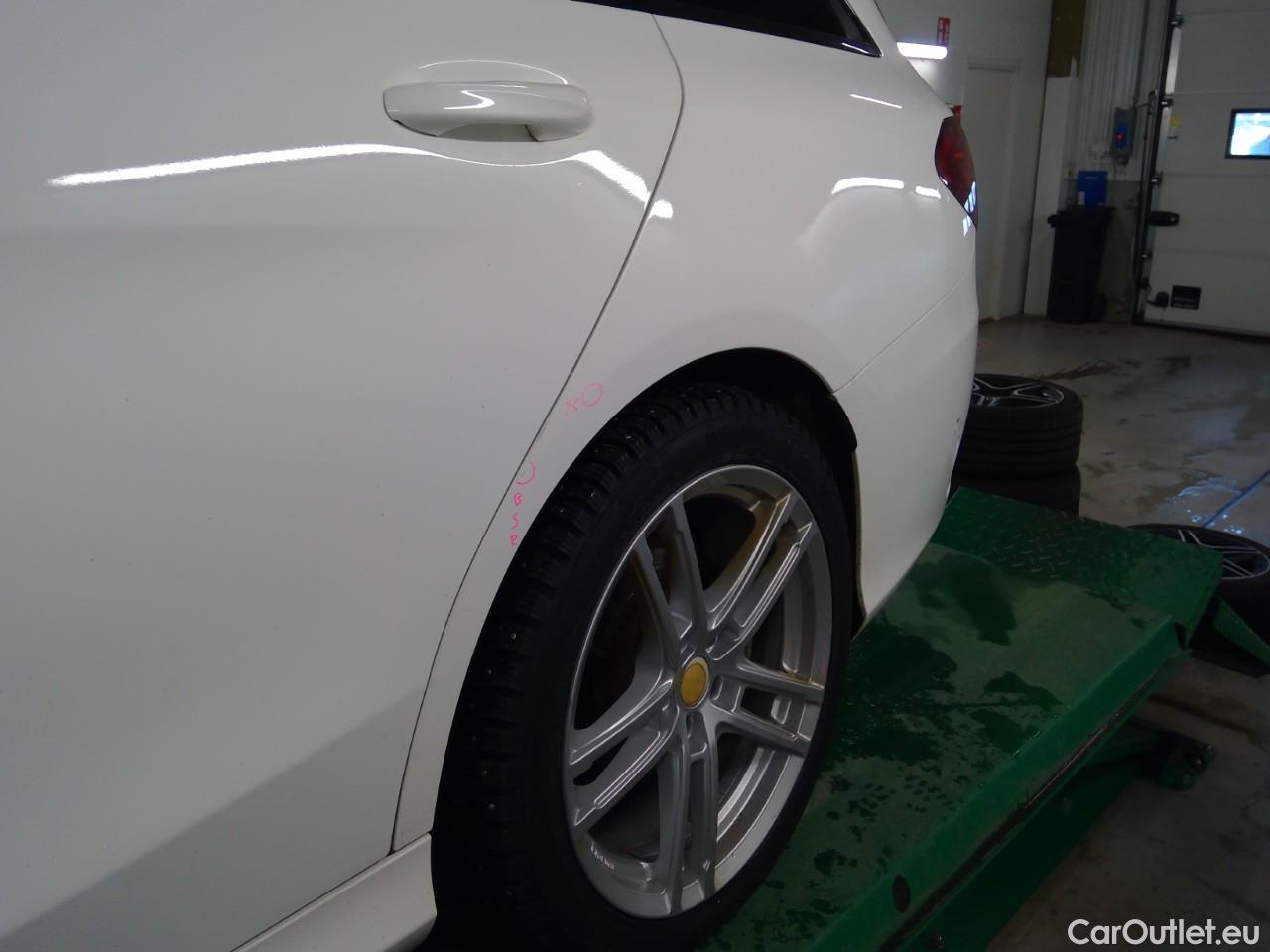  Mercedes  C-Klasse C 300e T SE Edition Aut #12