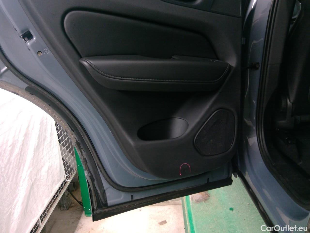  Volvo  XC60  B4D 197 Mom.Ad.Ed.AWD Aut #5