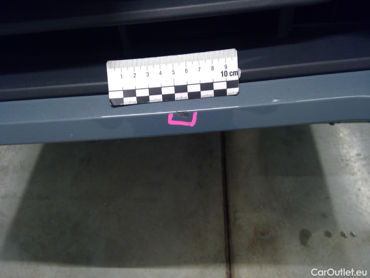  Volvo  XC60  B4D 197 Mom.Ad.Ed.AWD Aut #14