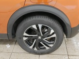  Peugeot  2008 Peugeot  Allure 1.2 Puretech 100 5d #25