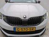  Skoda  Octavia Skoda  Combi 1.5 TSI Greentech DSG Sport Business 5d #5