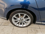  Volkswagen  Passat Volkswagen  1.5 TSI 7-DSG R-Line Business+ 4d #33