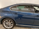  Volkswagen  Passat Volkswagen  1.5 TSI 7-DSG R-Line Business+ 4d #31