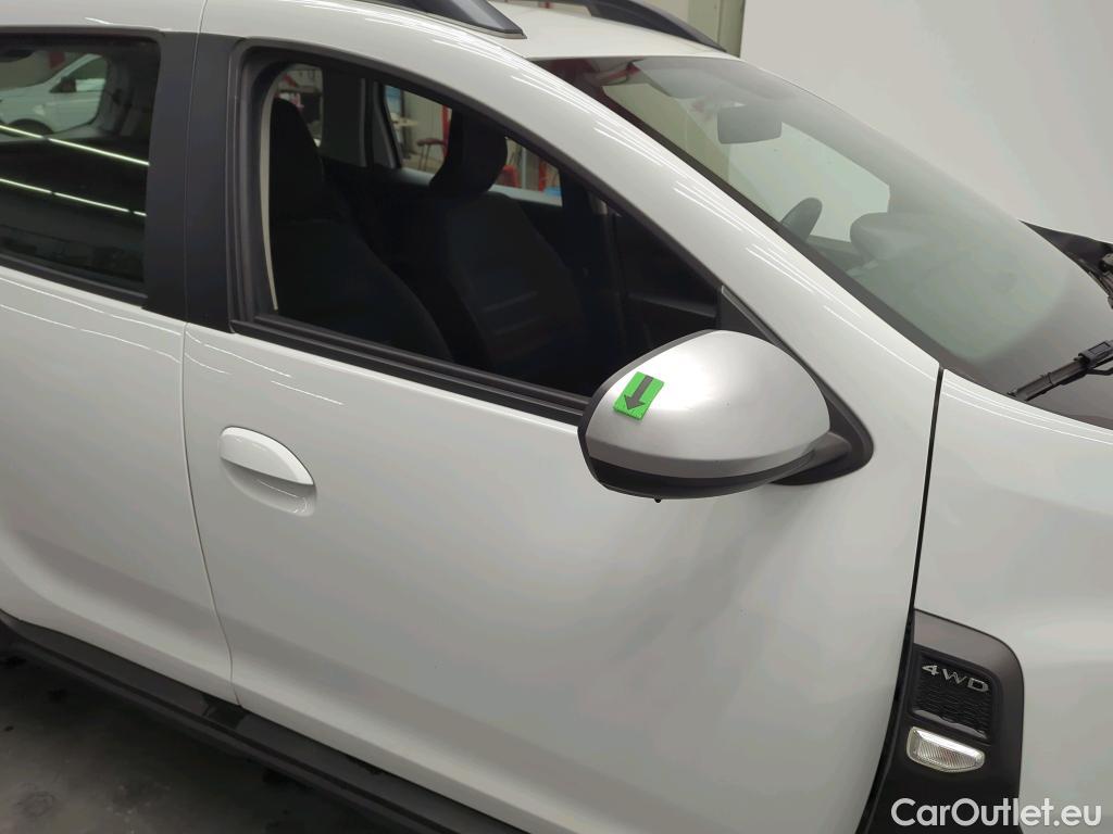  Dacia  Duster 1.5 Blue dCi 115CP Comfort 4WD #19