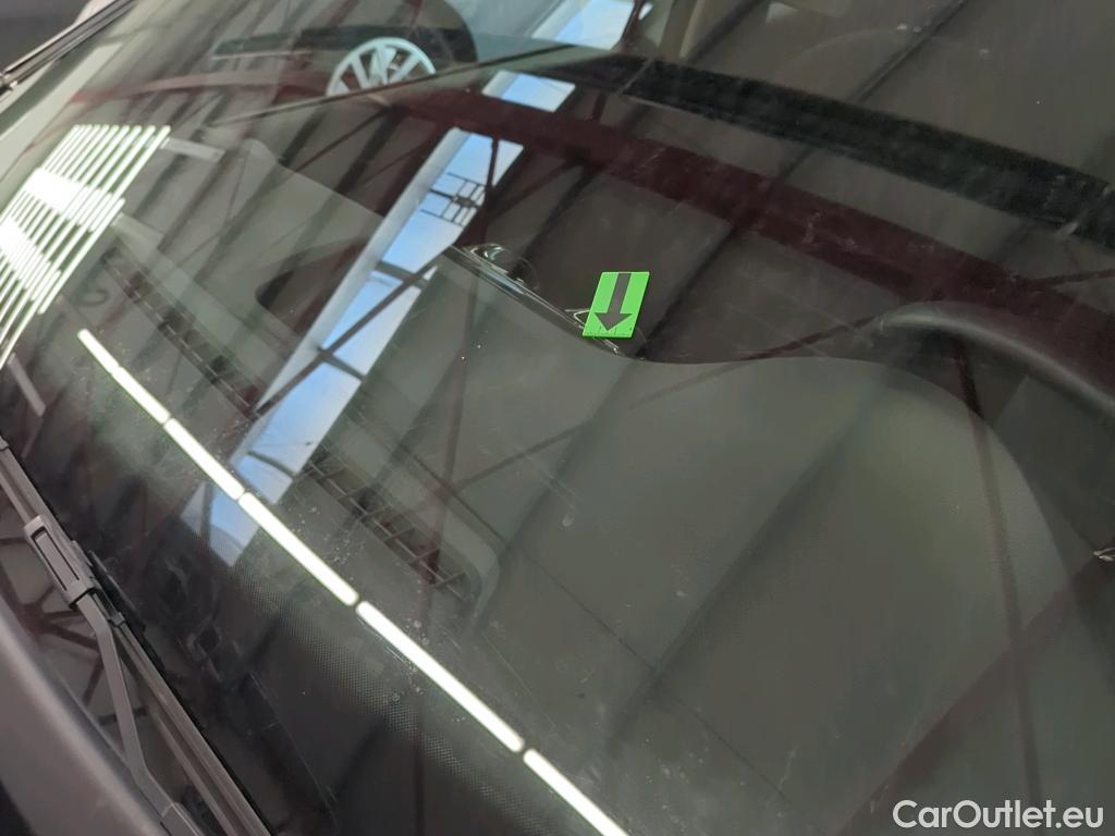  Dacia  Logan 0.9 TCe 90CP Laureate_Groupama #21