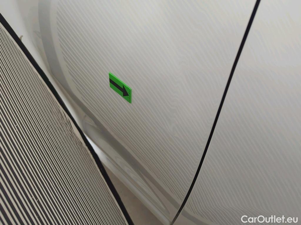  Dacia  Logan 0.9 TCe 90CP Laureate_Groupama #10