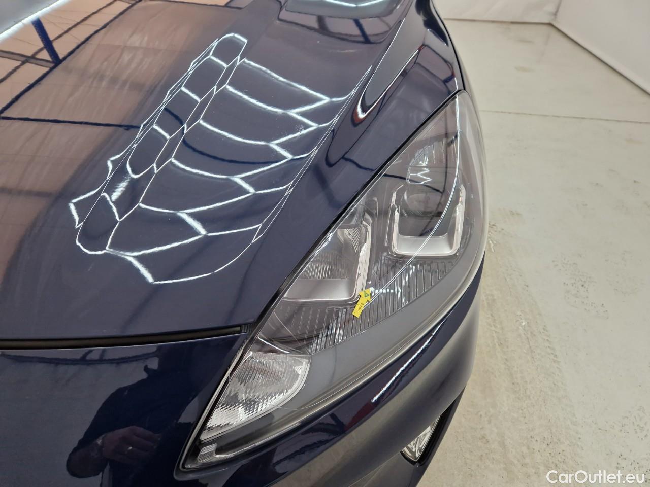  Ford  Kuga 1.5 EcoBlue 120CP Titanium A8 #13