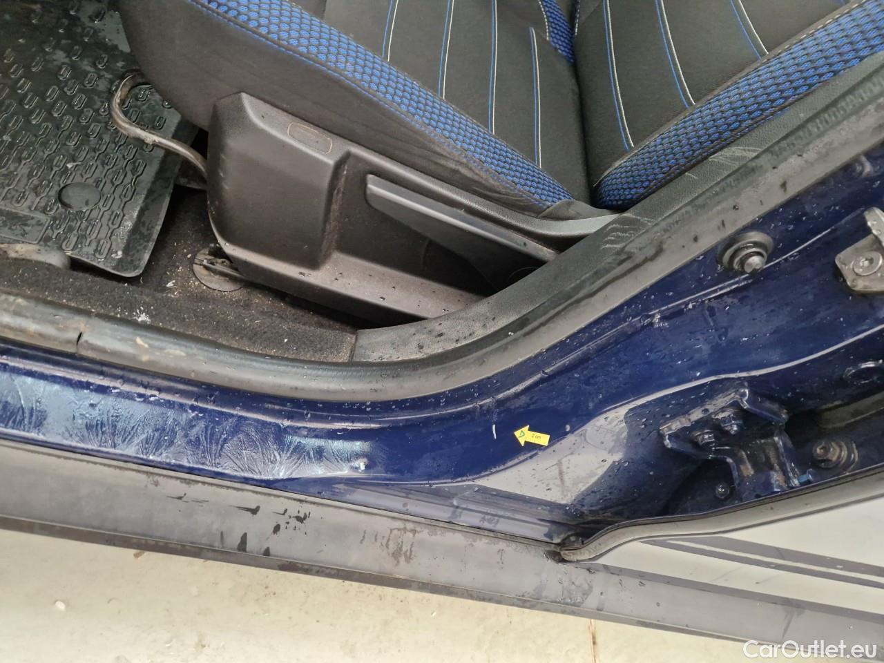  Dacia  Duster 1.5 Blue dCi 115CP BlueLine 4WD #4