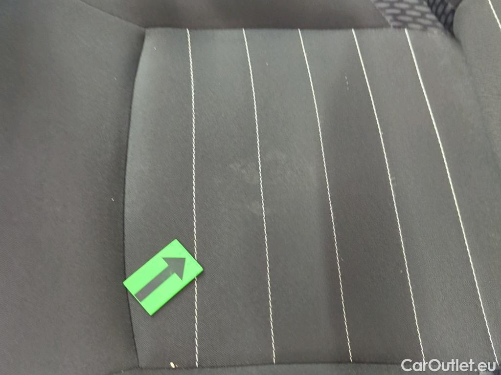  Dacia  Logan 0.9 TCe 90CP Laureate_Groupama #20