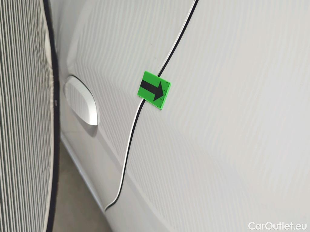  Dacia  Logan 0.9 TCe 90CP Laureate_Groupama #24