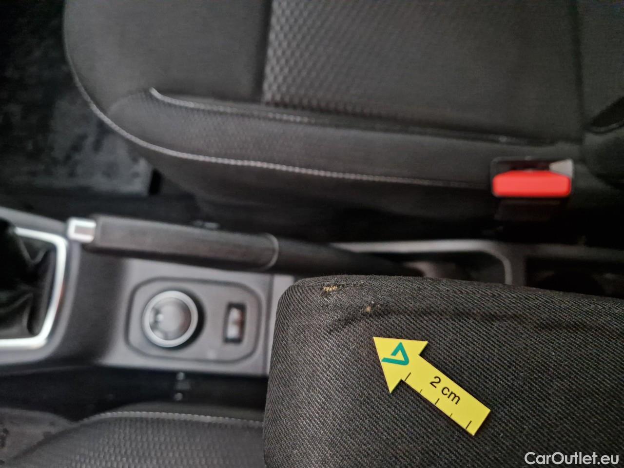  Dacia  Duster 1.5 Blue dCi 115CP Comfort 4WD #21