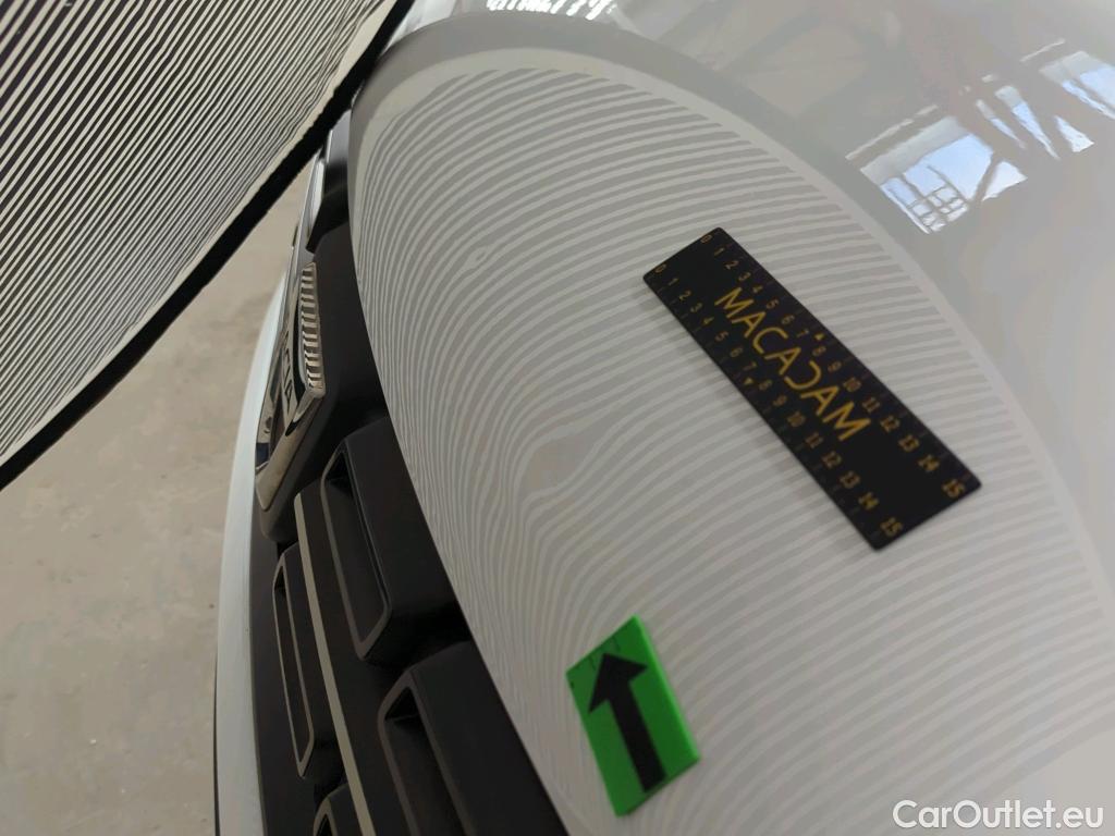  Dacia  Logan 0.9 TCe 90CP Laureate_Groupama #4