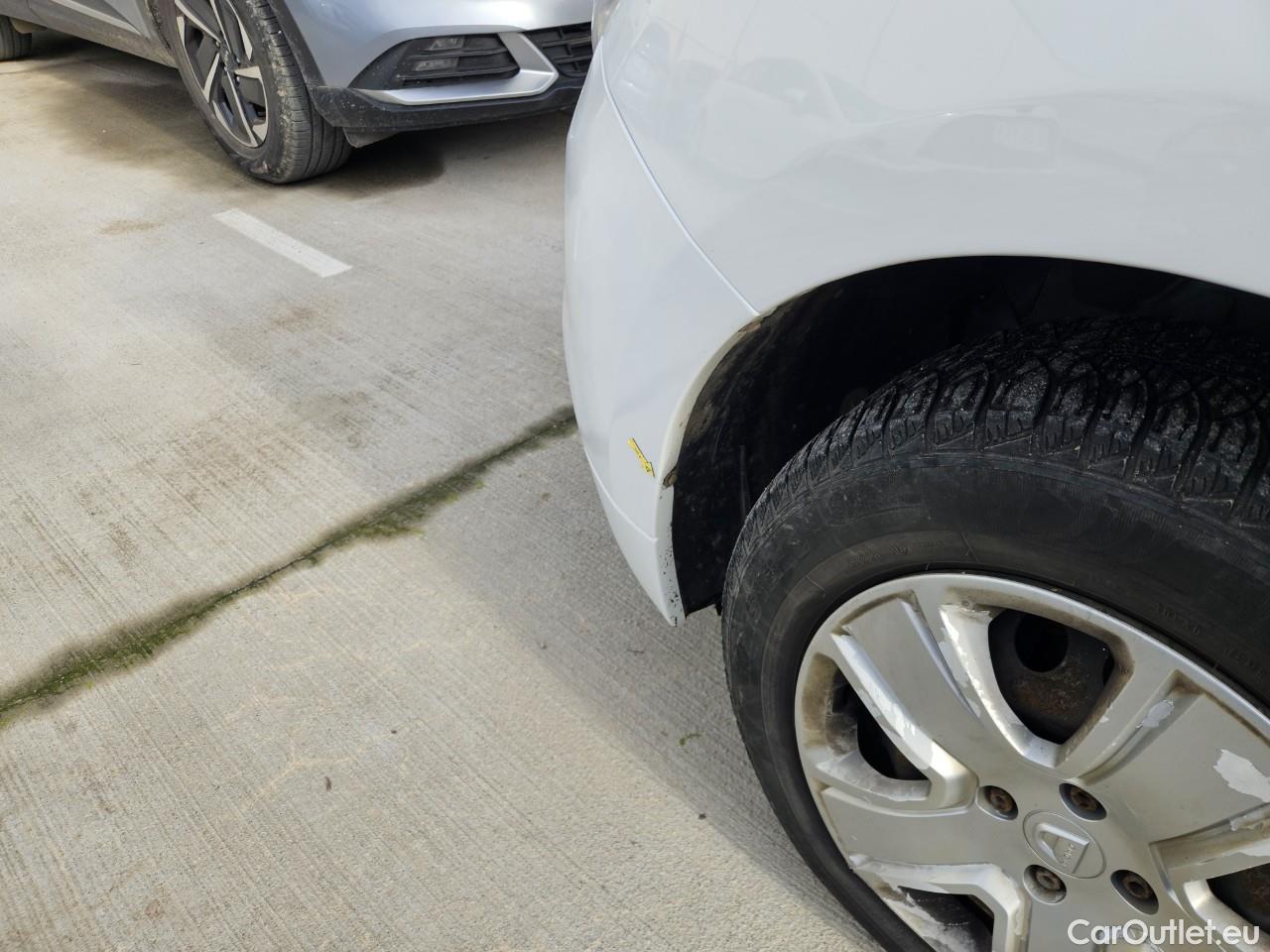  Dacia  Logan 1.5 Blue dCi 95CP Laureate #23