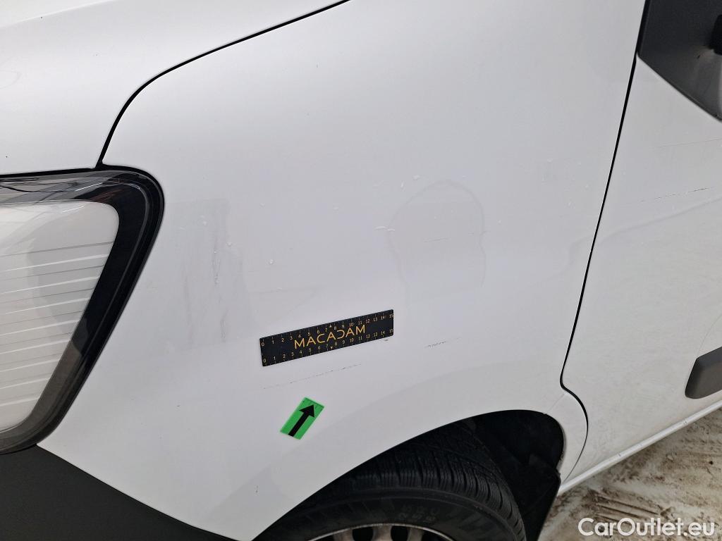  Renault  Master 2.3 Blue dCi 145CP L2H2 #21