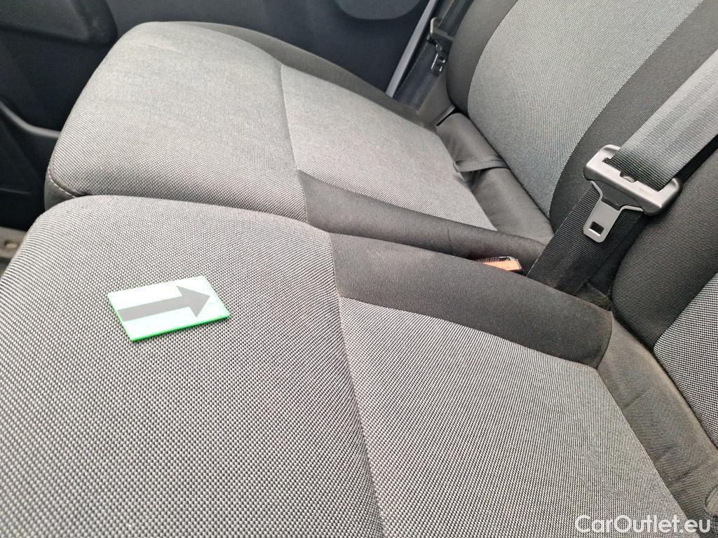  Renault  Master 2.3 Blue dCi 145CP L2H2 #32