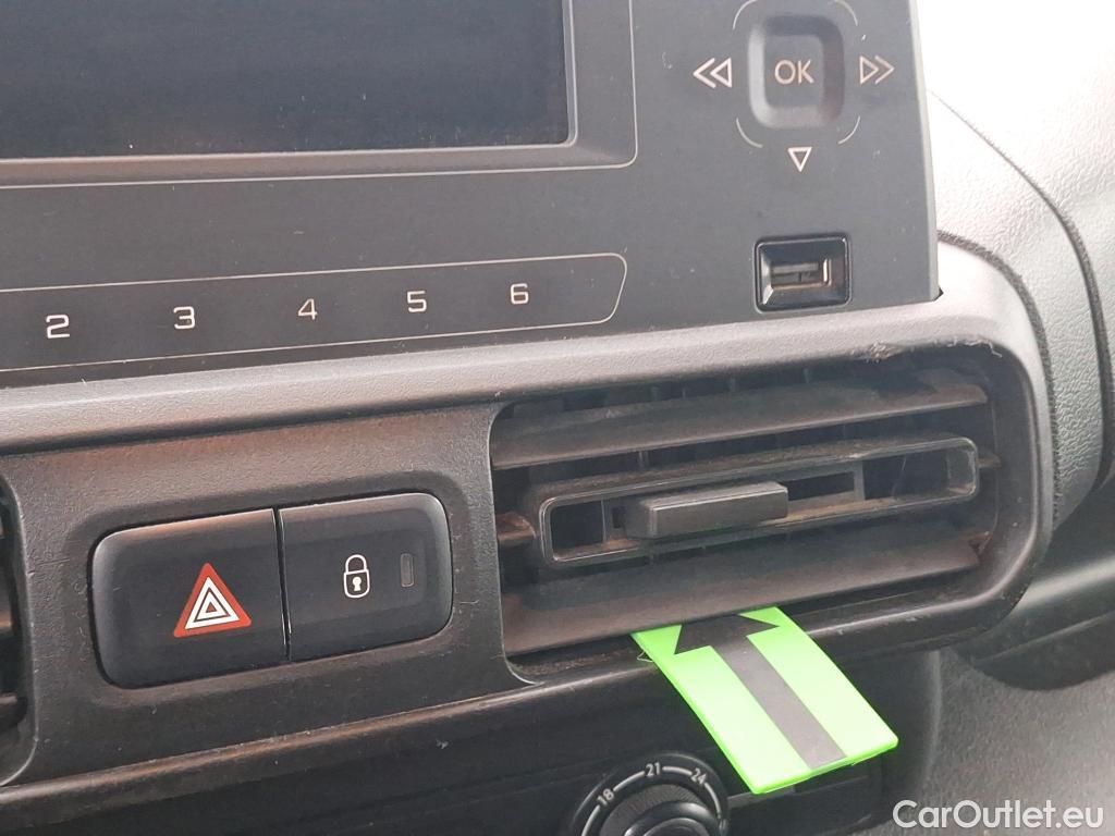  Peugeot  Partner 1.5 BlueHDI 75CP Active L1 1000KG #38