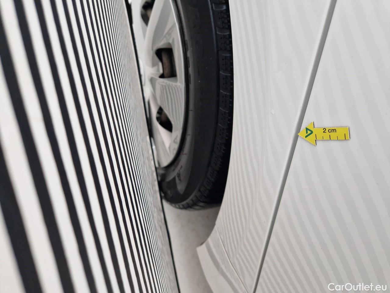  Toyota  Corolla 1.8 Hybrid Business HSD E-CVT #14