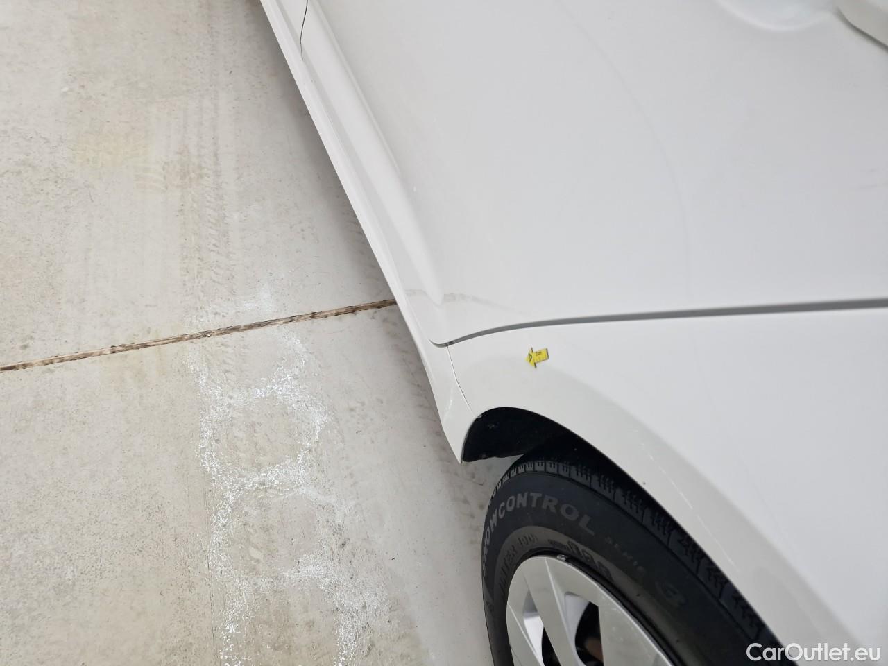  Toyota  Corolla 1.8 Hybrid Business HSD E-CVT #19