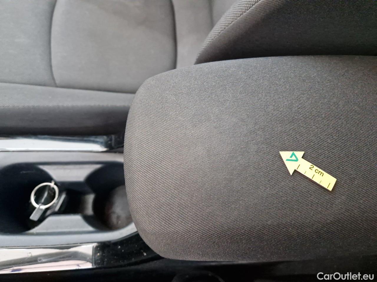  Toyota  Corolla 1.8 Hybrid Business HSD E-CVT #28