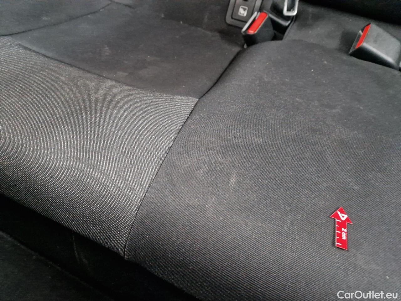  Toyota  Yaris 1.5 Hybrid Eco HYB Auto #35