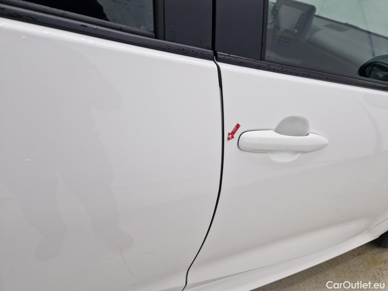  Toyota  Yaris 1.5 Hybrid Eco HYB Auto #8