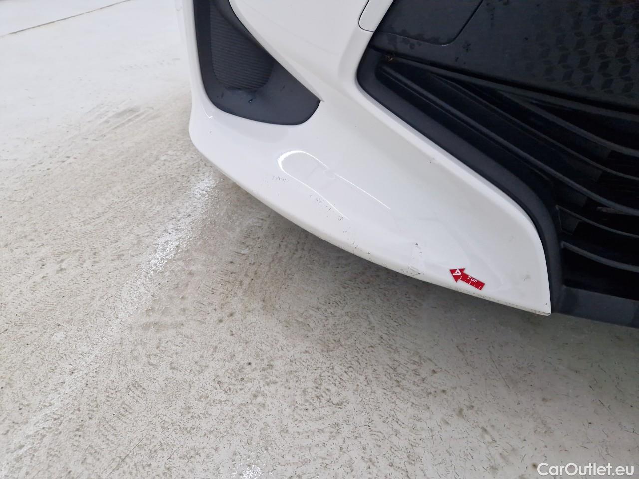  Toyota  Yaris 1.5 Hybrid Eco HYB Auto #4