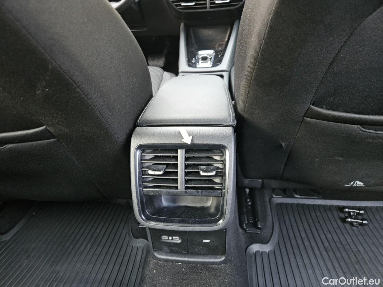  Skoda  Octavia 1.5 TSI MHEV Ambition DSG #44