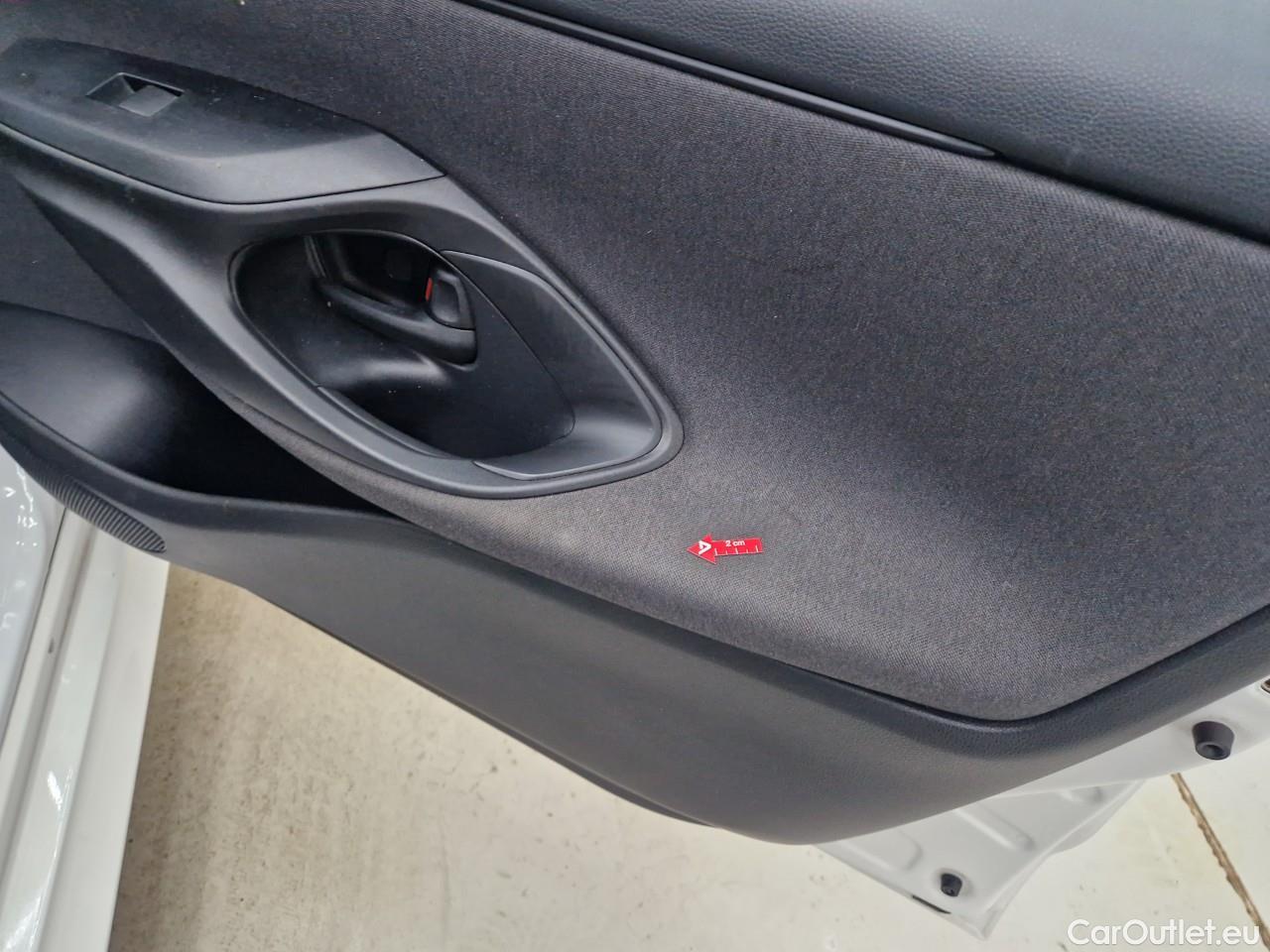  Toyota  Yaris 1.5 Hybrid Eco HYB Auto #44