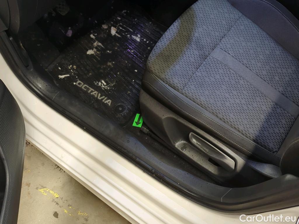  Skoda  Octavia 2.0 TDI 115CP Style #6