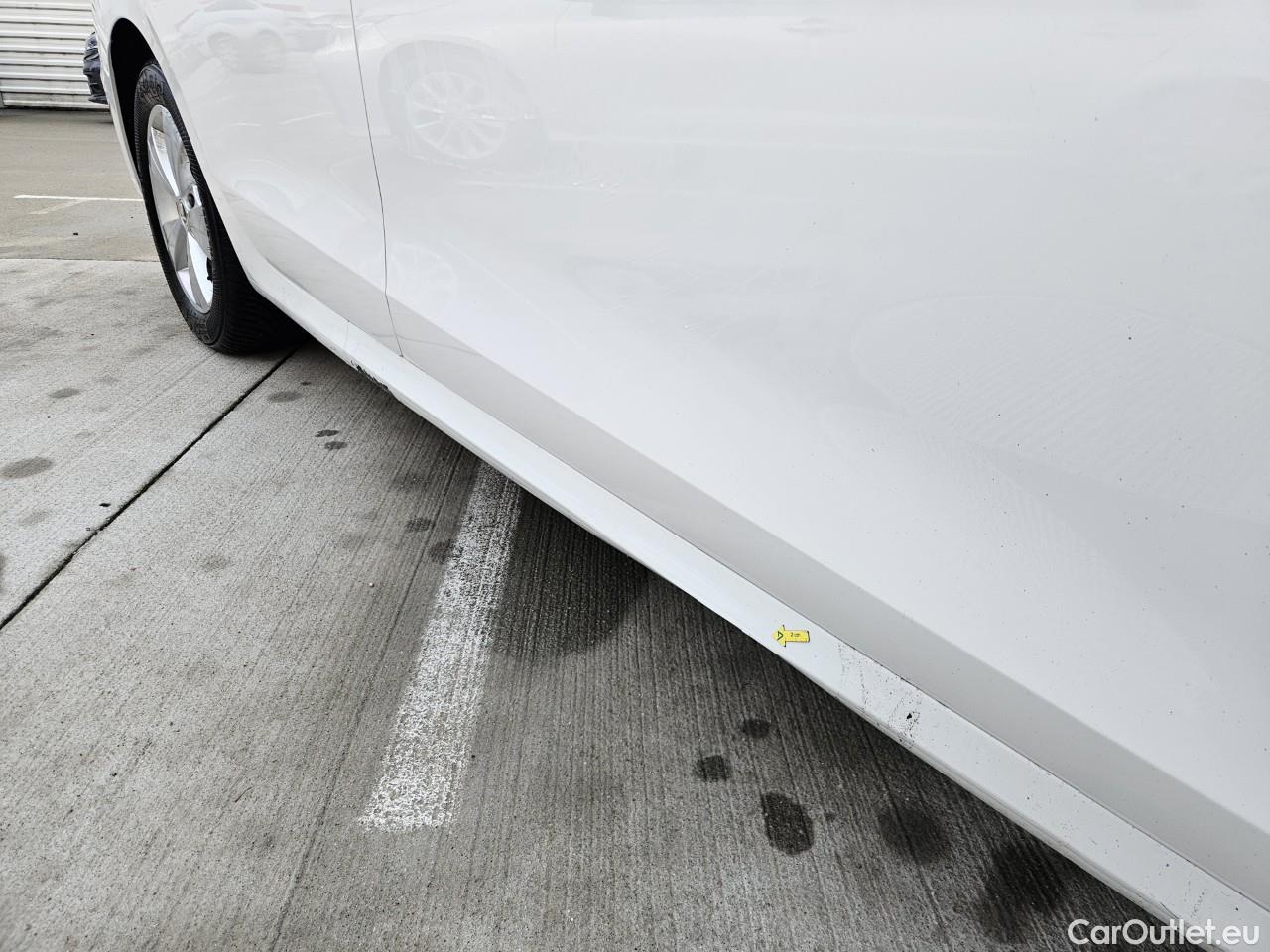  Skoda  Octavia 1.5 TSI MHEV Ambition DSG #13