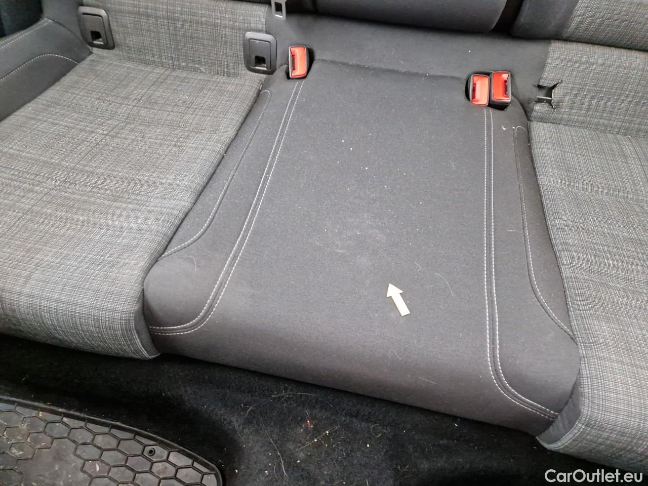  Volkswagen  Passat Comfortline 2.0 TDI DSG 150 CP #41