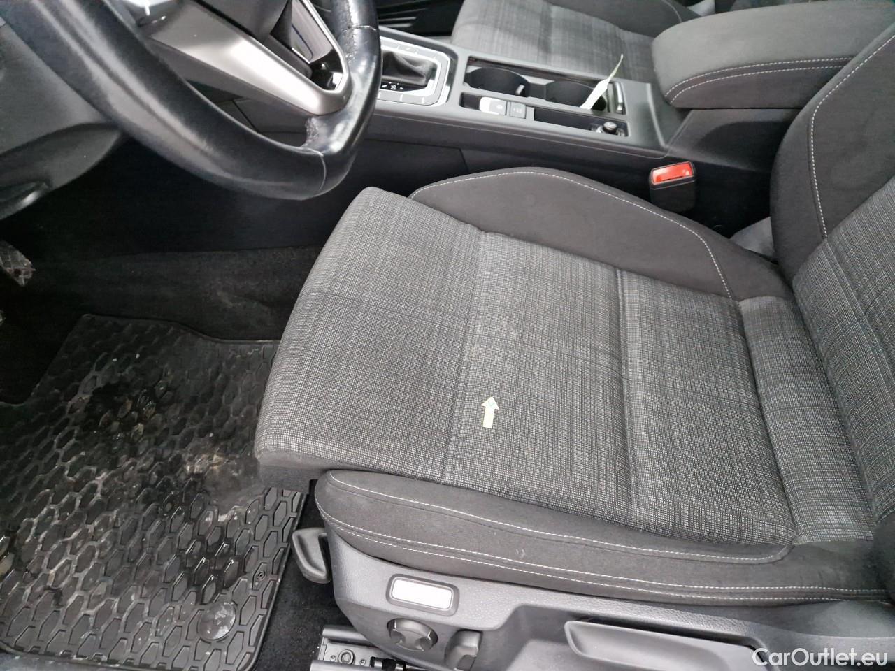  Volkswagen  Passat Comfortline 2.0 TDI DSG 150 CP #34