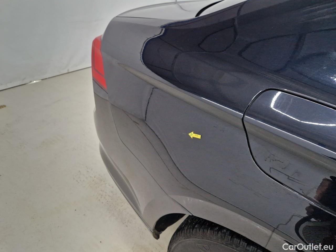  Volkswagen  Passat Comfortline 2.0 TDI DSG 150 CP #25