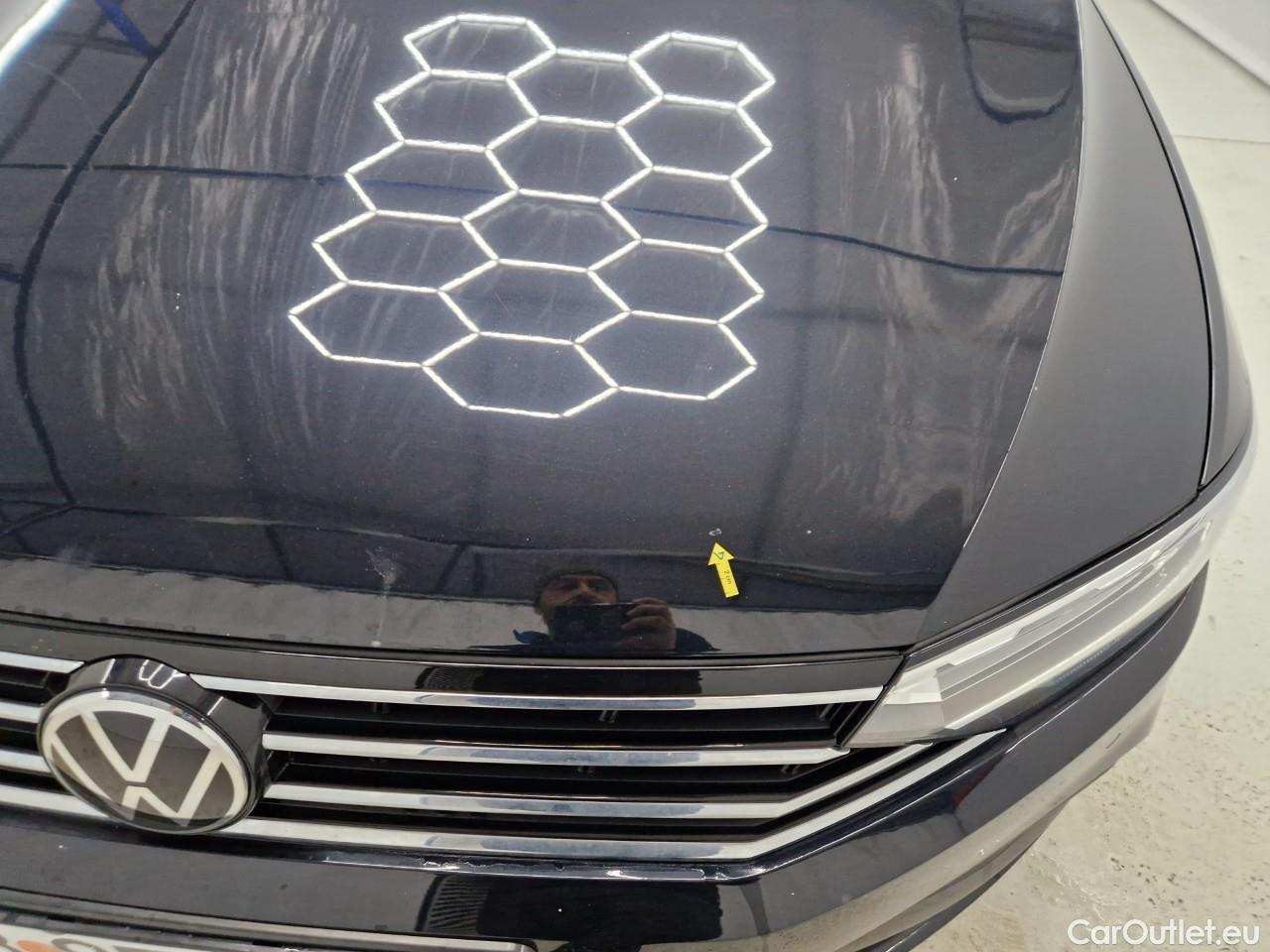  Volkswagen  Passat Comfortline 2.0 TDI DSG 150 CP #8