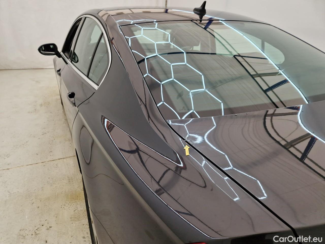  Volkswagen  Passat Comfortline 2.0 TDI DSG 150 CP #29