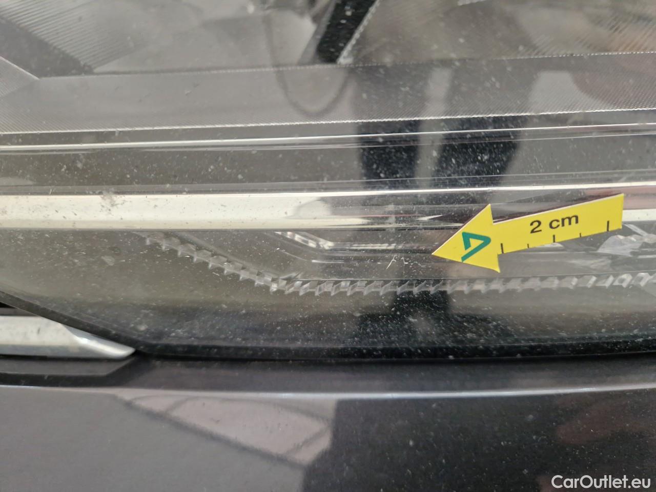  Volkswagen  Passat Comfortline 2.0 TDI DSG 150 CP #9