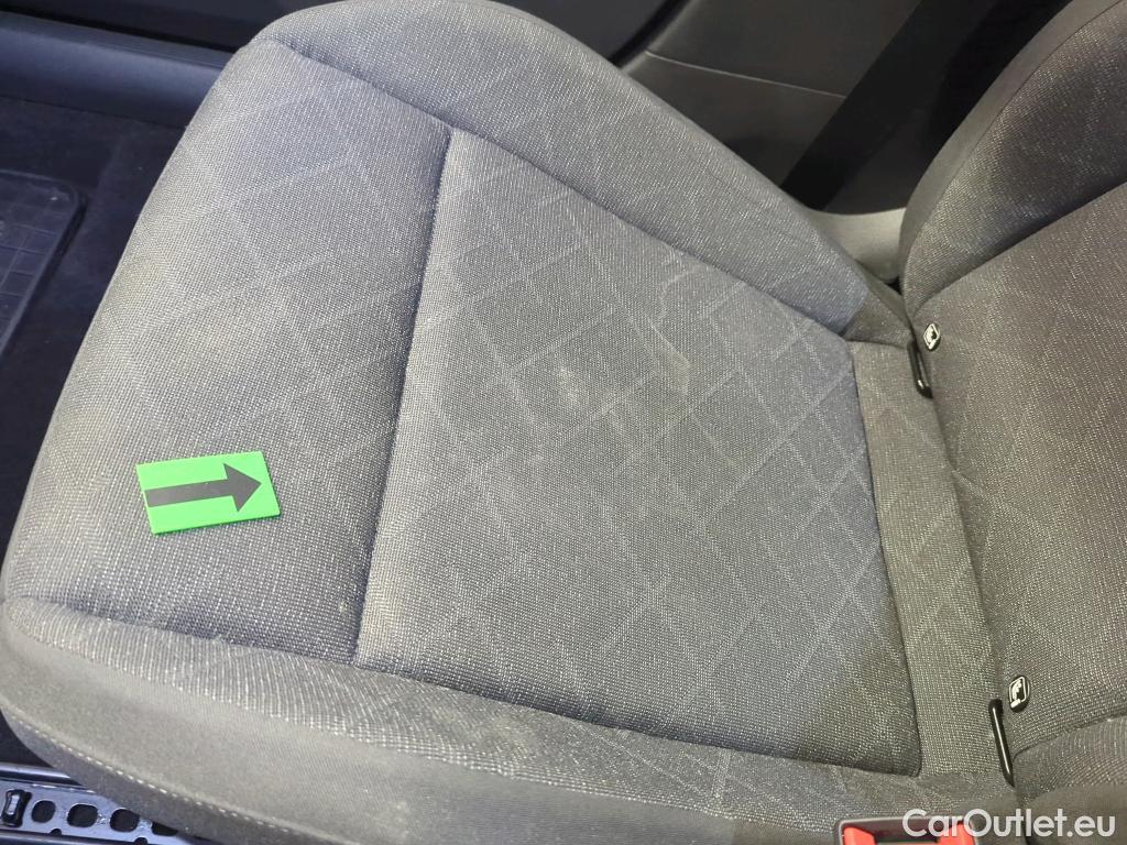  Volkswagen  Golf  2.0 TDI 116HP DSG Life Variant #38