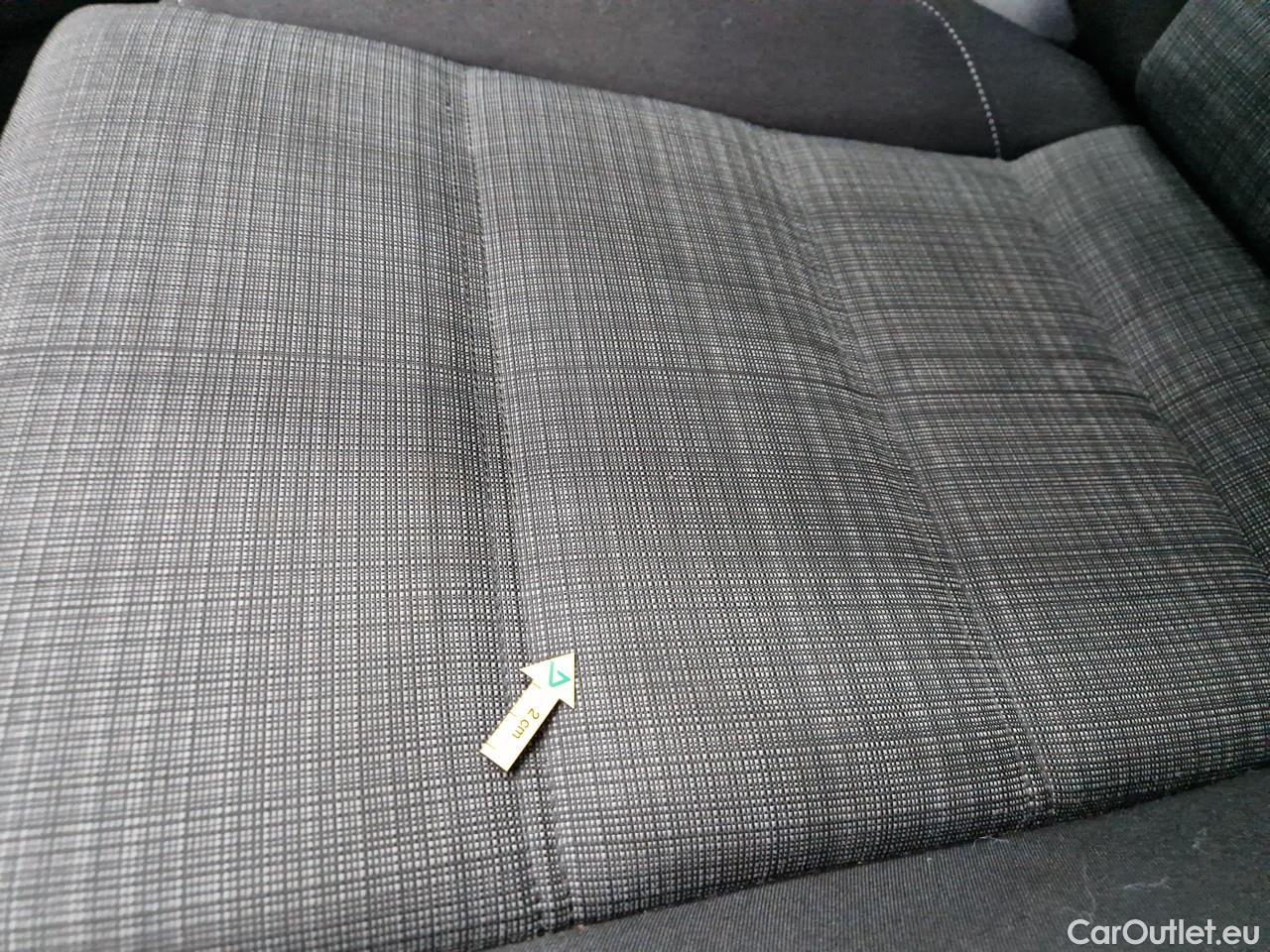  Volkswagen  Passat Comfortline 2.0 TDI DSG 150 CP #35